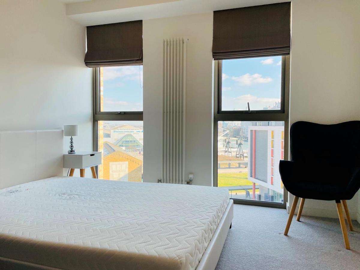 Royal Wharf Apartments ลอนดอน ภายนอก รูปภาพ